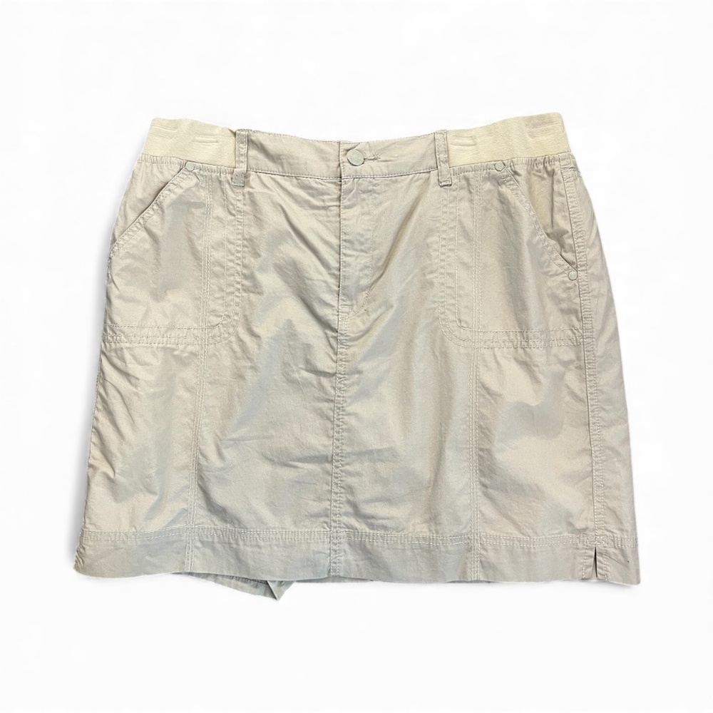 π π©Ά NWOT GLORIA VANDERBILT Pennie Khaki Skort | Sz 14 - Picture 1 of 8